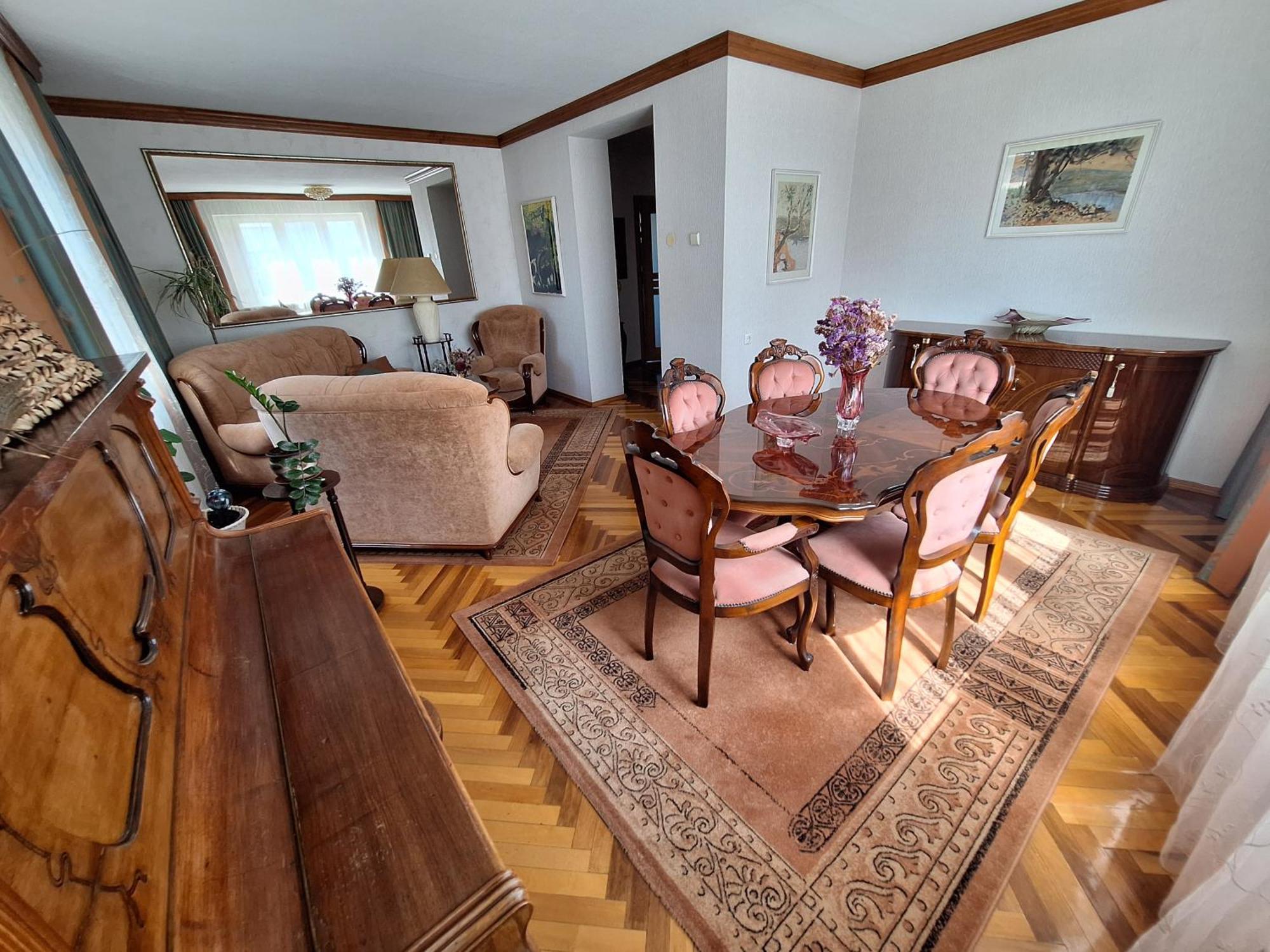 Home B&B Kaunas Eksteriør billede